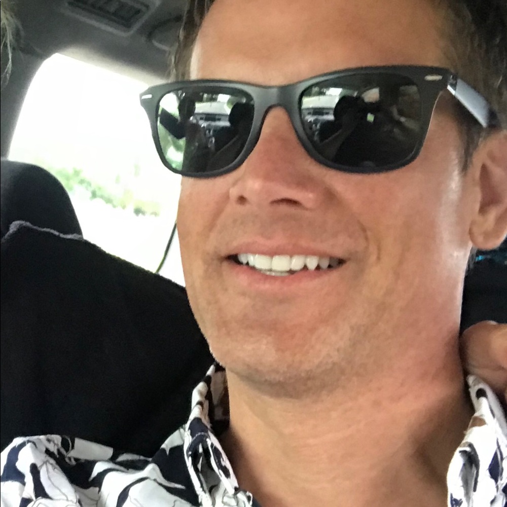 Meet your Posher, Brian